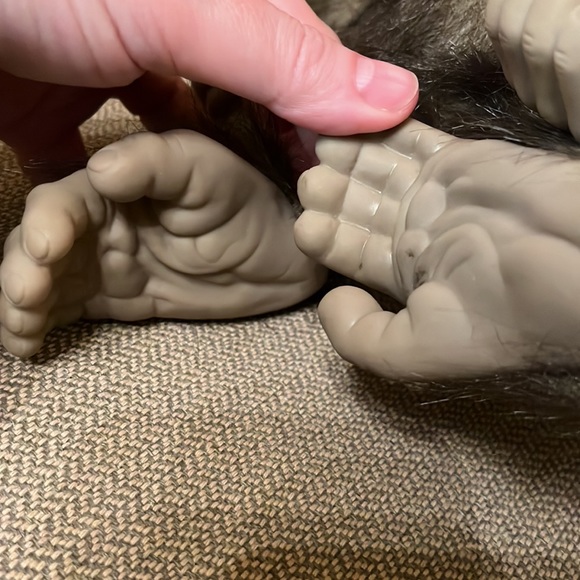 Rare vintage toy chimpanzee chimp ape realistic looking makes noise sounds EUC - Picture 6 of 9
